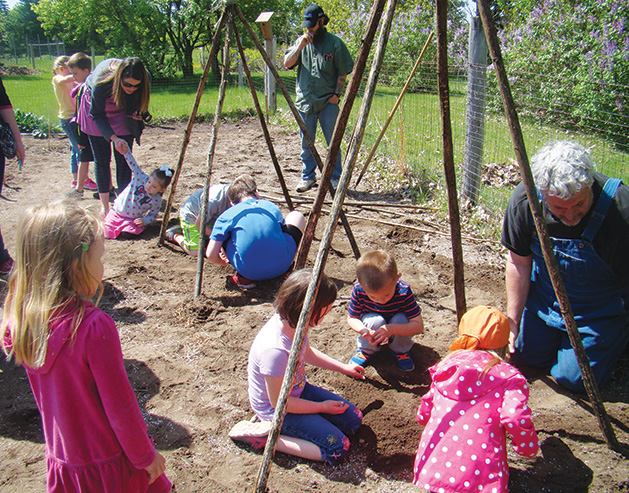Historic Eidem Farm Eidem farm, Eidem Homestead, spring planting, farming, brooklyn park