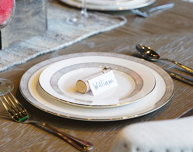 An elegant holiday table setting.
